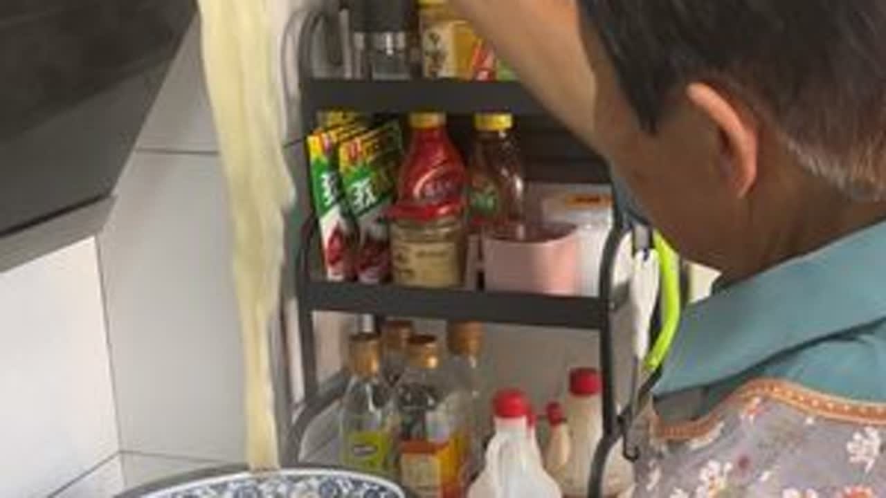 真材实料好味道，面粉好，菜籽油好，母亲的厨艺也好