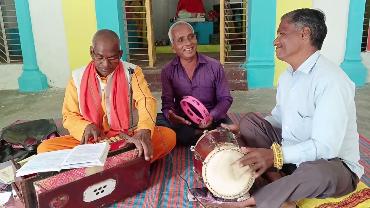 कमाले चाहे हीरे मोती, कफ़न में जेब नहीं होता । भजन। स्वर -भगत चंद्र दास, कोमल प्रसाद।#bhajan #song 