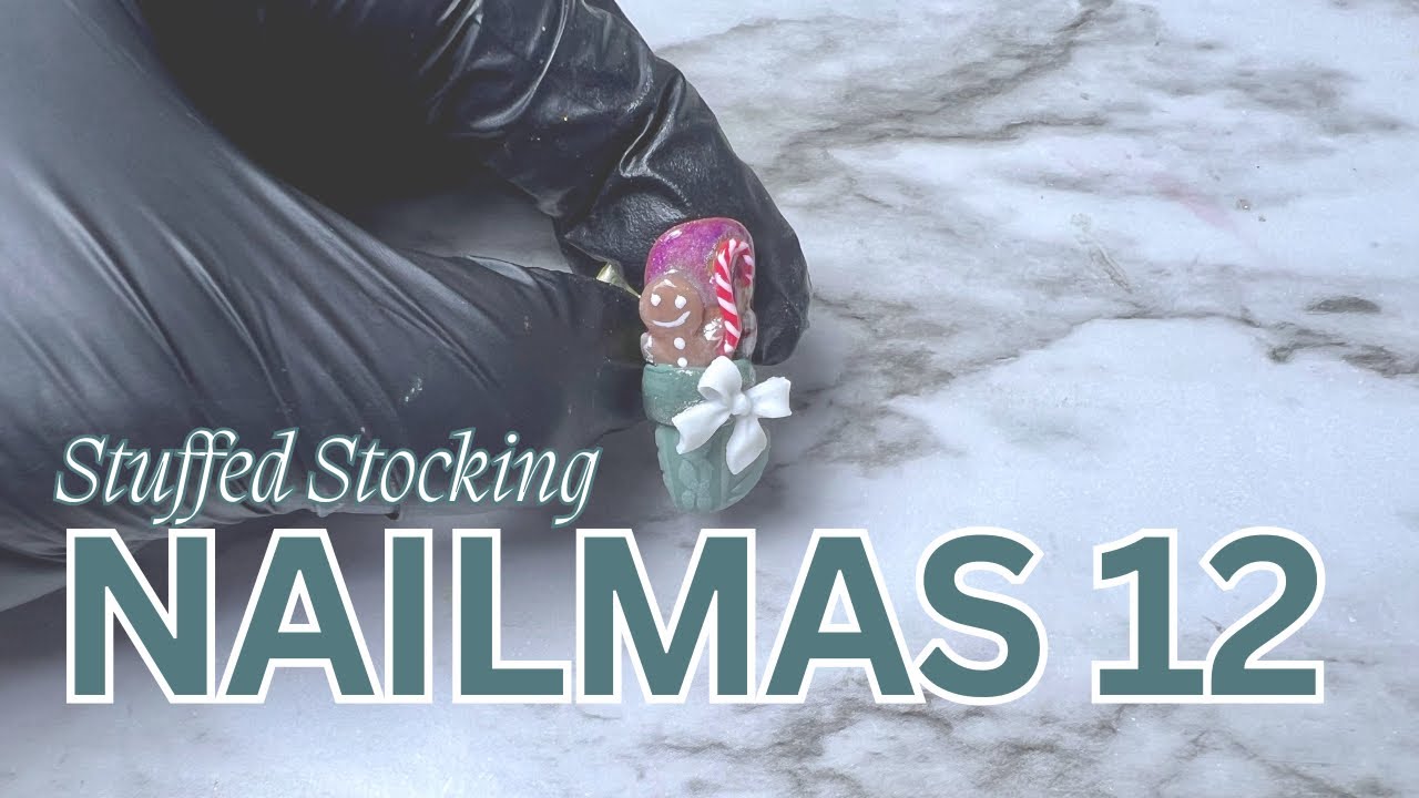 Nailmas Day 12 | Christmas Stocking 3d Nail Art