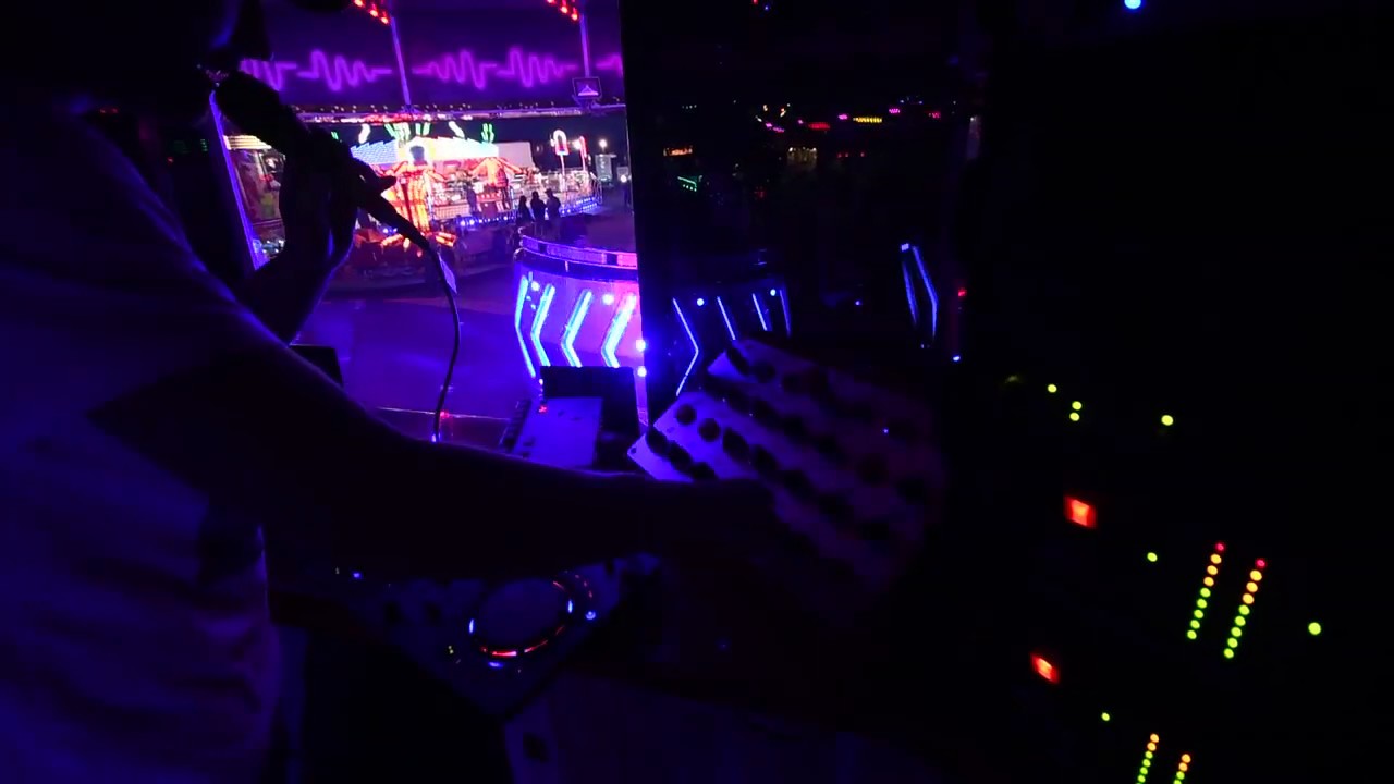 John Birch’s Waltzer (Operator View) - Santa Pod Raceway 2019