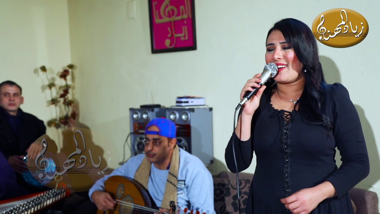 الفنانة رنا عتيق  أنا في إنتظارك