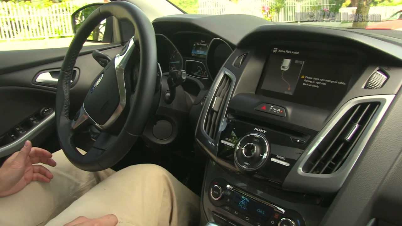 The 2012 FORD Focus Titanium Edition Reviewed