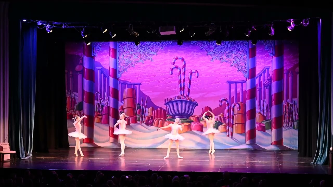 2025 CSA Nutcracker Sun Night 12 Marzipan Flutes