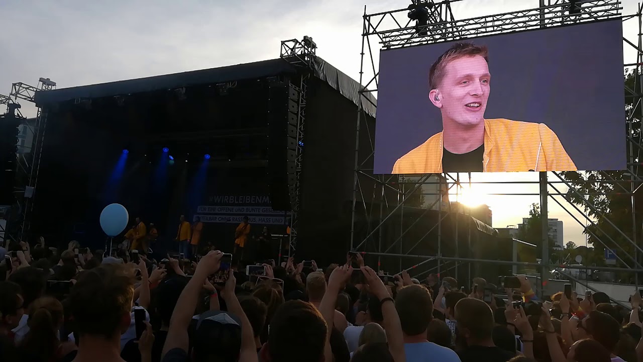 Beinebrechen - Alligatoah feat. Felix Brummer live Kosmos Chemnitz