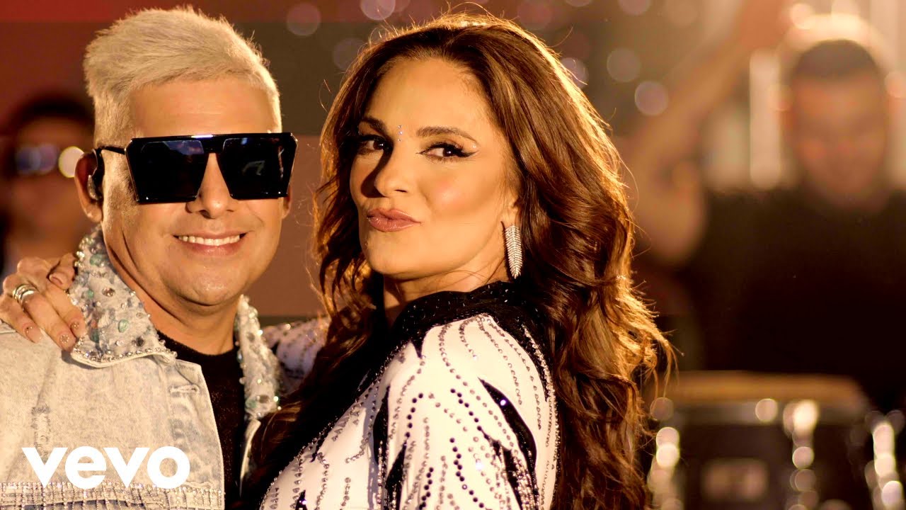 Mike Balmory, Mariana Seoane - El Clavito