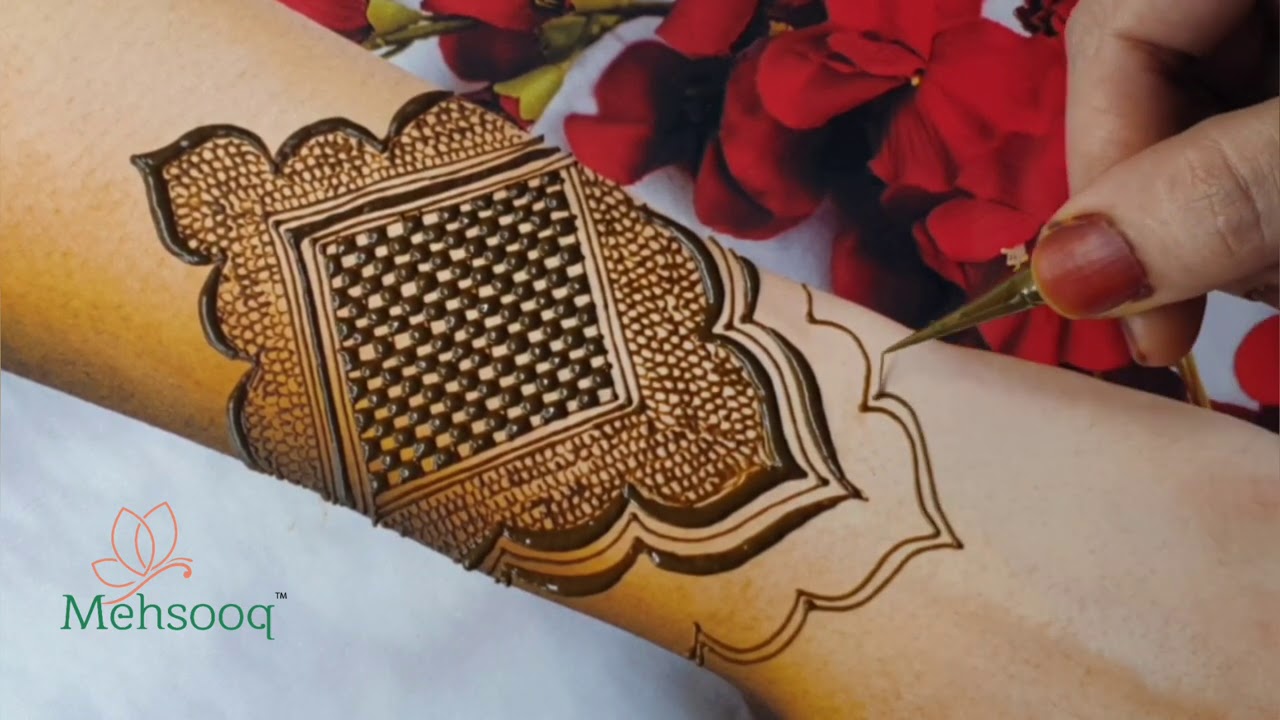 Easy and trending Intricate Pakistani Henna Design