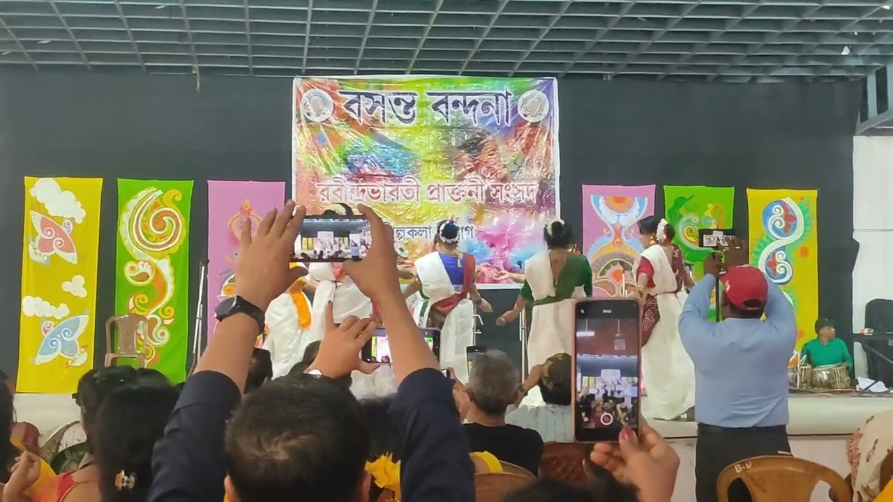 আজ জোড়াসাঁকোর ঠাকুর বাড়িতে আমাদের বসন্ত যাপন হল.... 