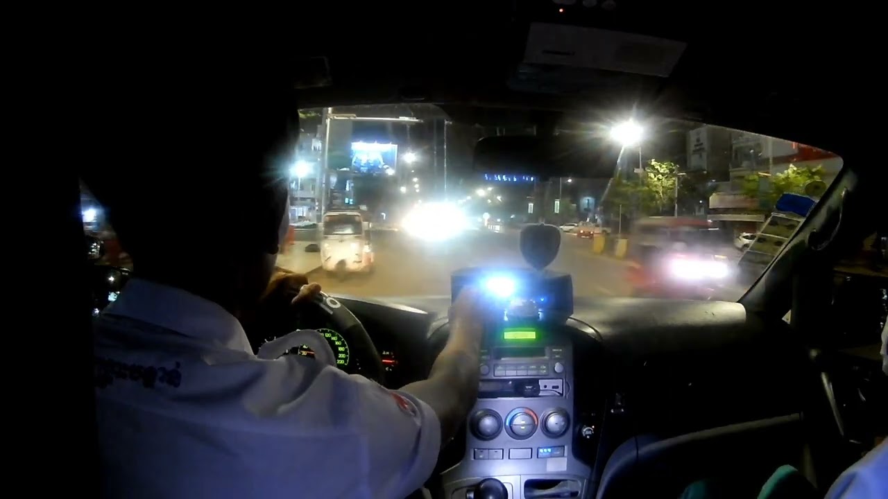 រថយន្តសង្គ្រោះបន្ទាន់ខេត្តសៀមរាប(មន្ទីរសម្រាកព្យាបាល នឹង សម្ភព តាព្រហ្ម)