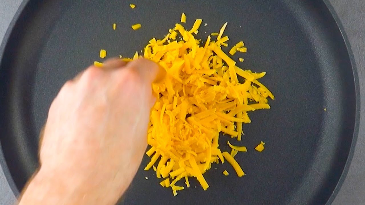 Melt Cheese Right In The Frying Pan | 4 Quick & Easy Ideas For Stuffed Tortillas!