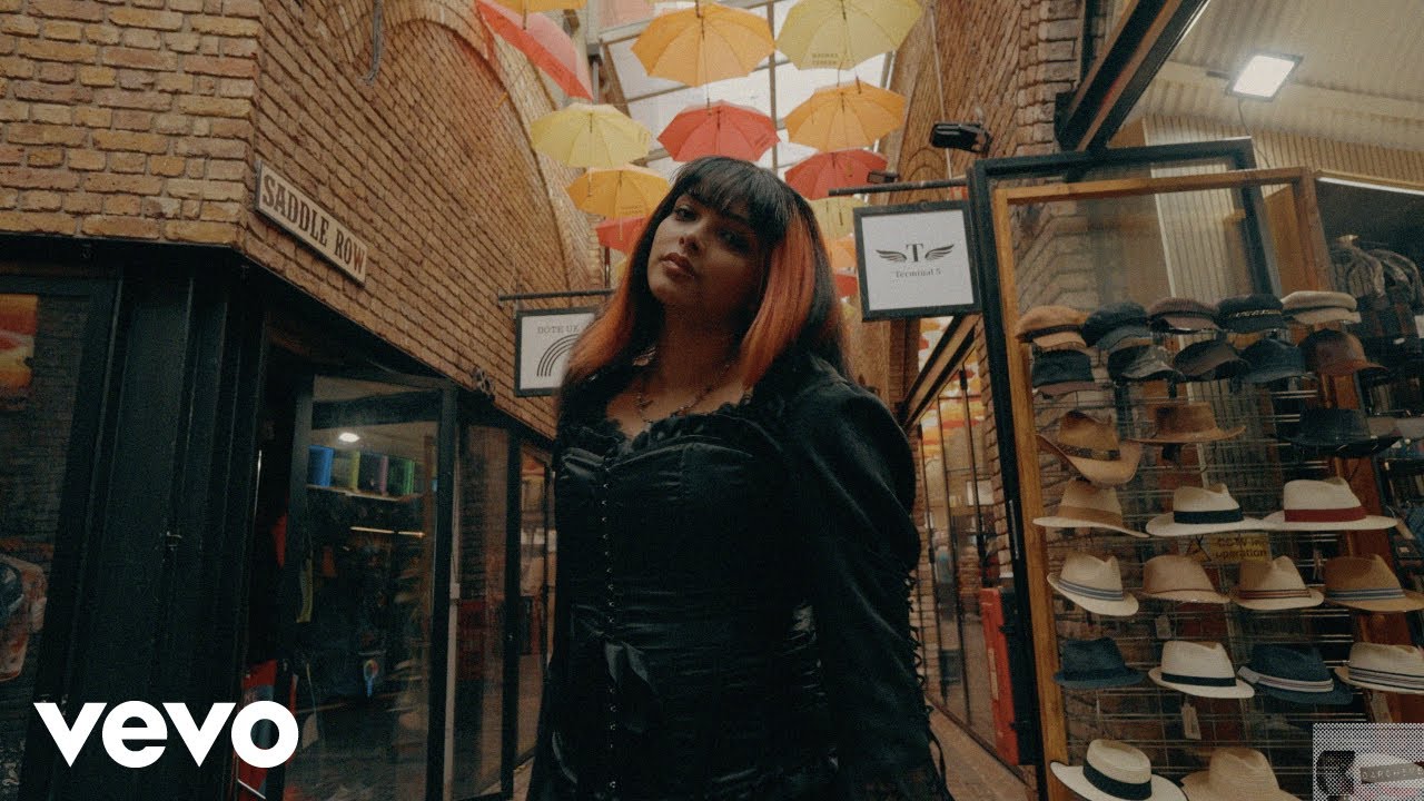 Wookie - Back 2 Us (Lyric Video) (Official Video) ft. Keep Ya Nose Out