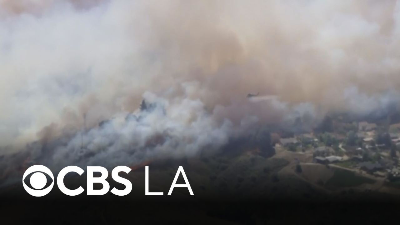 Sandy Fire in Simi Valley prompts evacuation orders and warnings