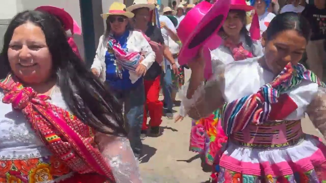 🎭Tradicional Fiesta de 𝐒𝐀𝐍 𝐈𝐍𝐎𝐂𝐄𝐍𝐓𝐄 en Huampará Yauyos (28 de Diciembre 2025)