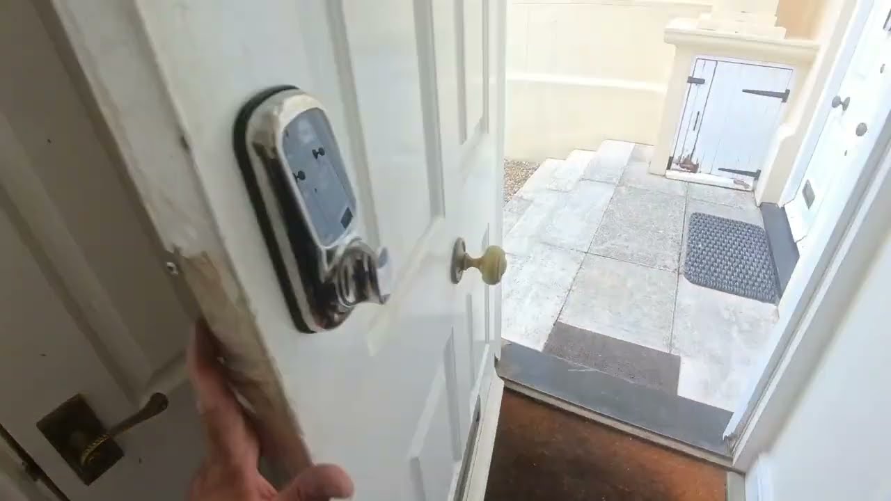 Customer's DIY Yale Smart Lock Install Failed – I Found the Fault (PBS1) 🔧🚪