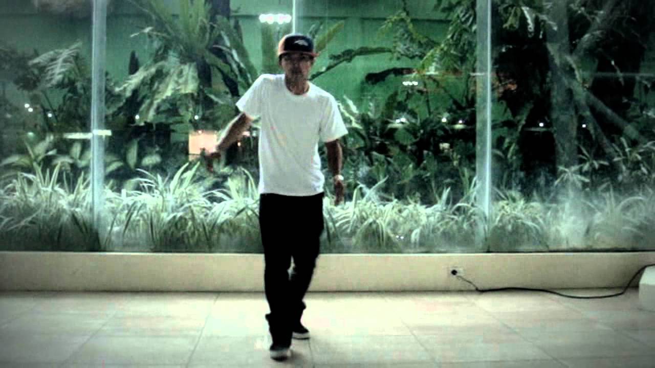 Popping Madz - More Bounce to Ounce (A.Zapp and Roger)
