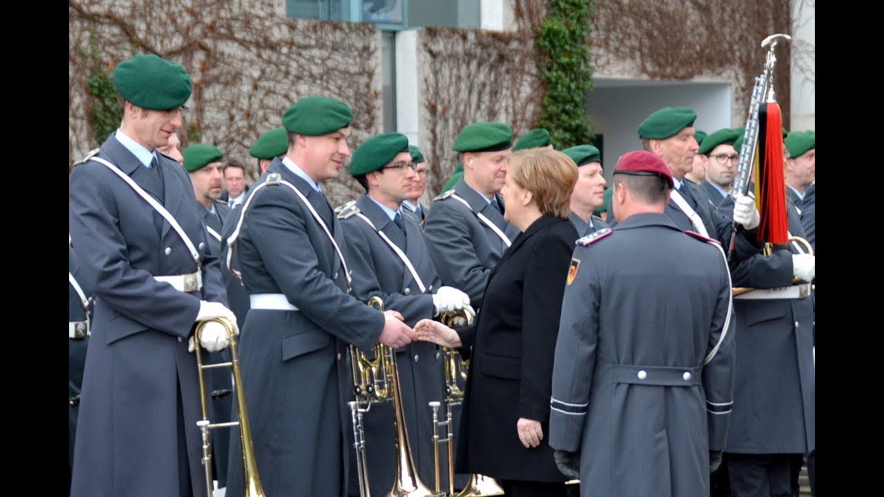 Tag Frau Bundeskanzlerin (13)