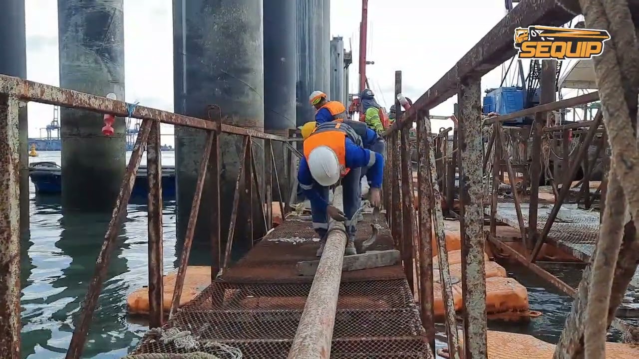 Bombeo de concreto para pilotes en Muelle