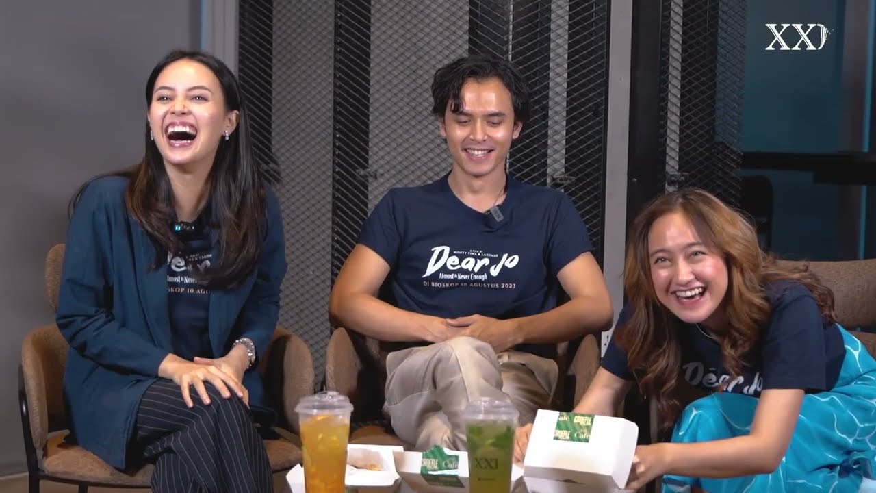 SEMUA PEMAIN MEMERANKAN KARAKTER MEREKA SEPENUH HATI?!? | Exclusive Interview Dear Jo