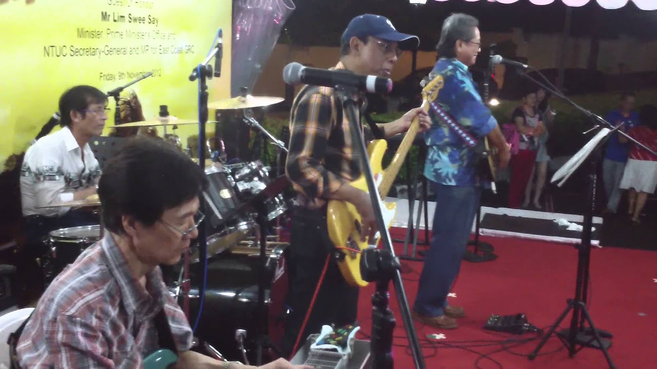 Matthew & The Mandarins - Medley