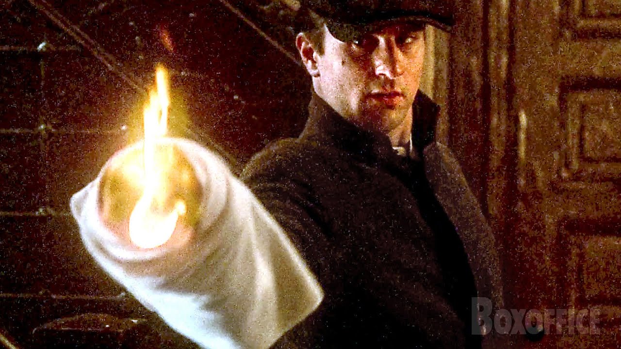 Vito Corleone elimina a Don Fanucci | El padrino (parte II) | Clip en Español