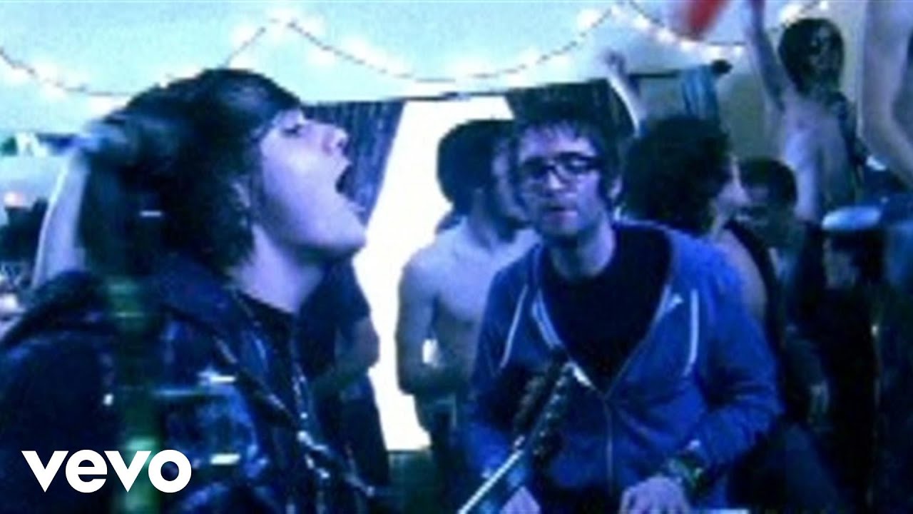 Metro Station - Control (Official Video)