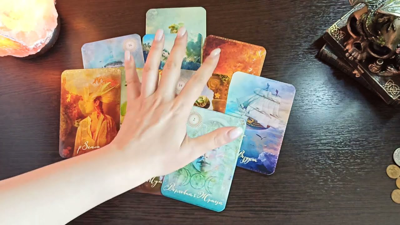 КАК У НЕГО С ИНТИМОМ  ?