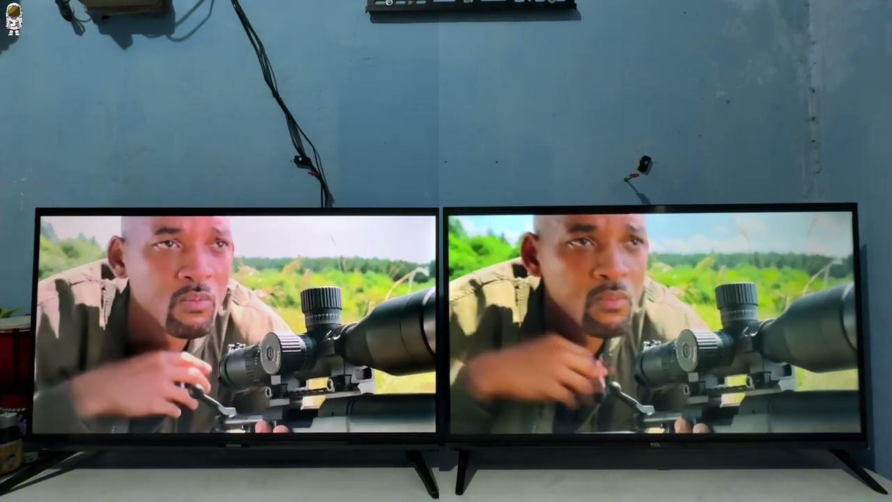 Coba Membandingkan Layar TV TCL 32 V5C Dengan COOCAA 32 Q66 : Coba Bandingin Saat Ada Orang nya 😁 