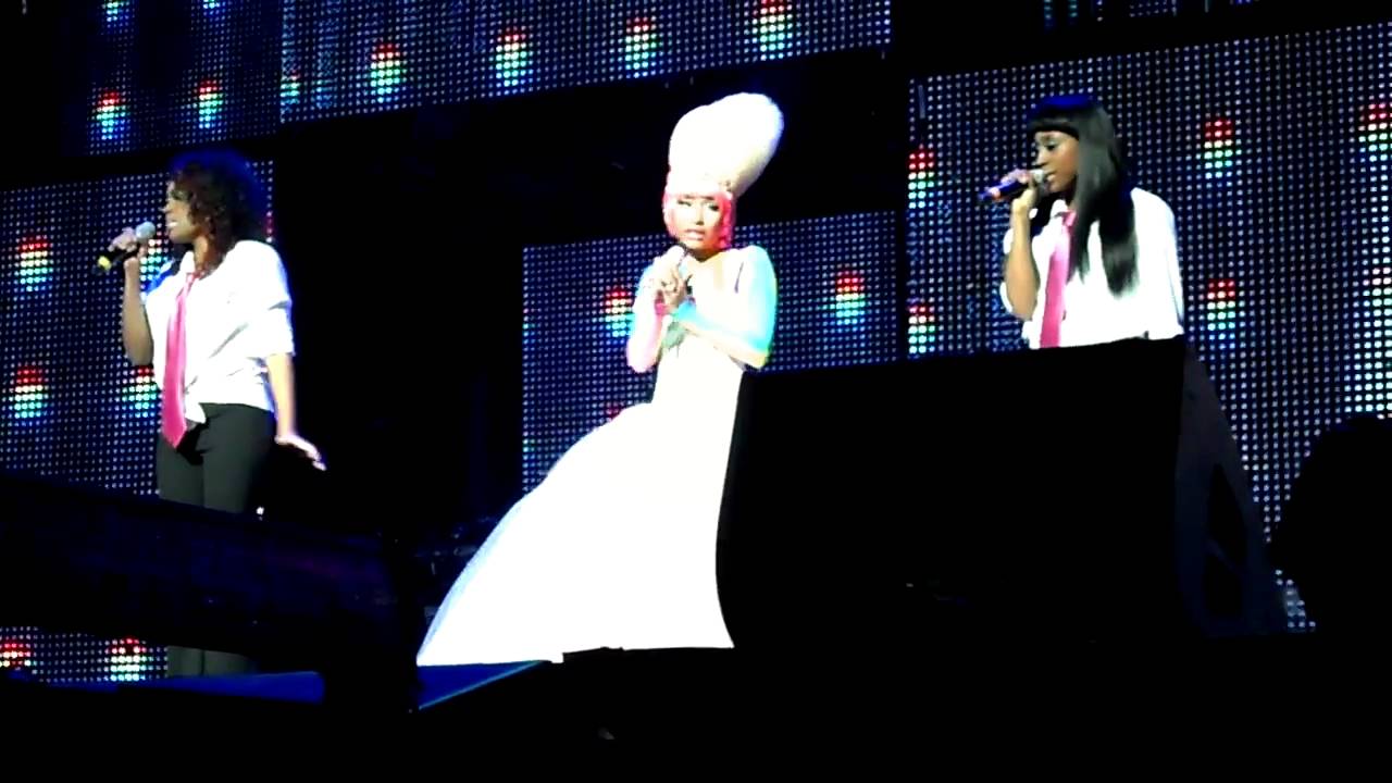 Nicki Minaj Houston, Tx toyota center april 16th 2011 