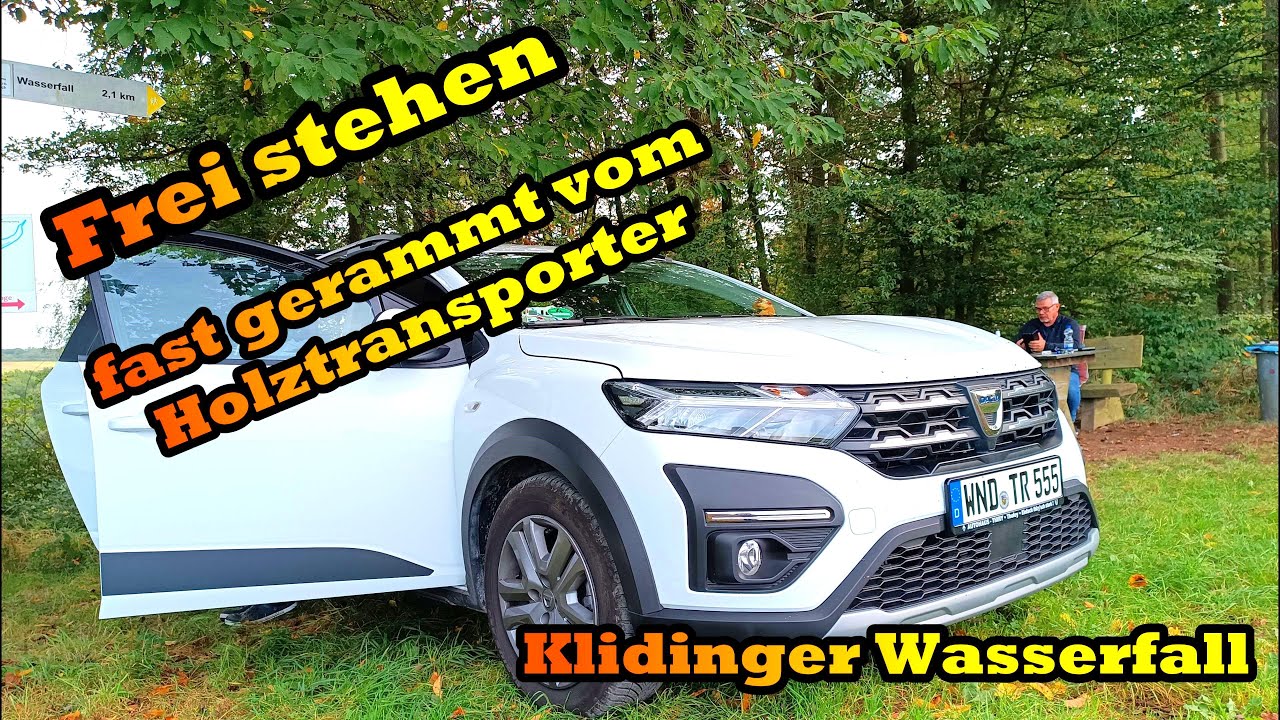 Freistehen Dacia Jogger Minicamper, fast gerammt vom Holztransporter , Wandern Klidinger Wasserfall