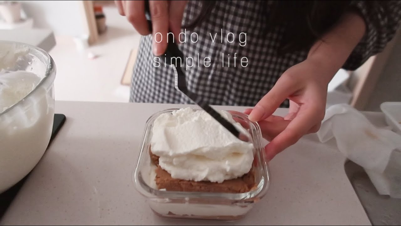 ENG)간단한 아침 요리 토스트,호빵 와플,사진인화해서 앨범정리,가지피자,홈베이킹 알찬 한주의 일상