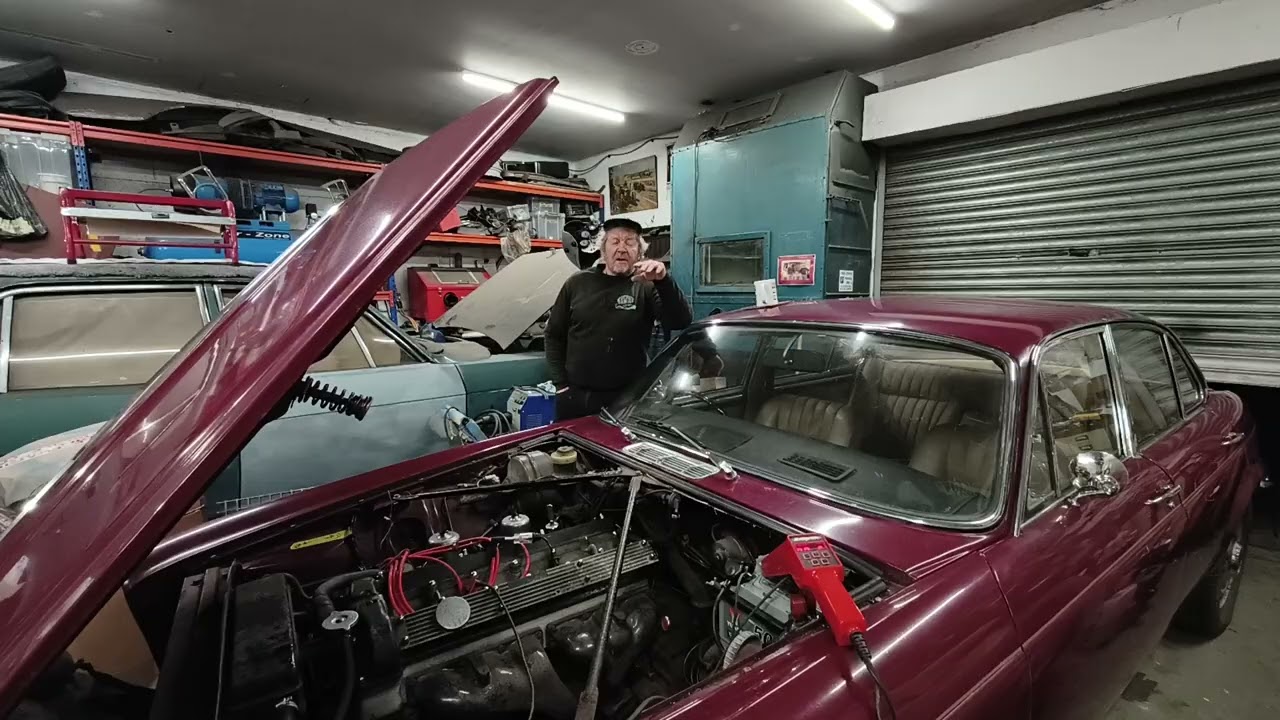 Classic car carnage! XJ6 2.8 another issue comes to light, lets just resolve it if I can.