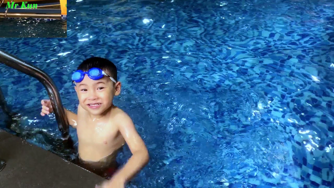 Bể bơi bốn m&ugrave;a Trương Định [oto360]