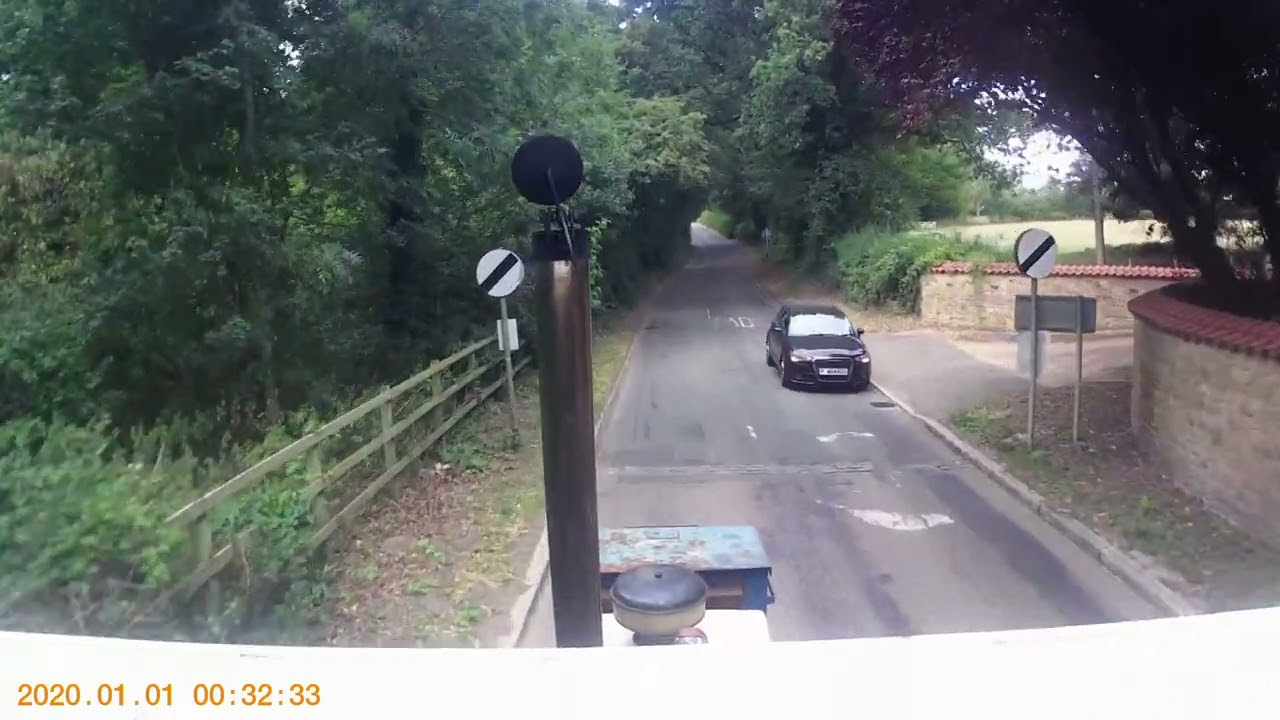 Case 1594 turbo tractor pulling about 15 ton of stone on a dump trailer. SOUND ON 🔊