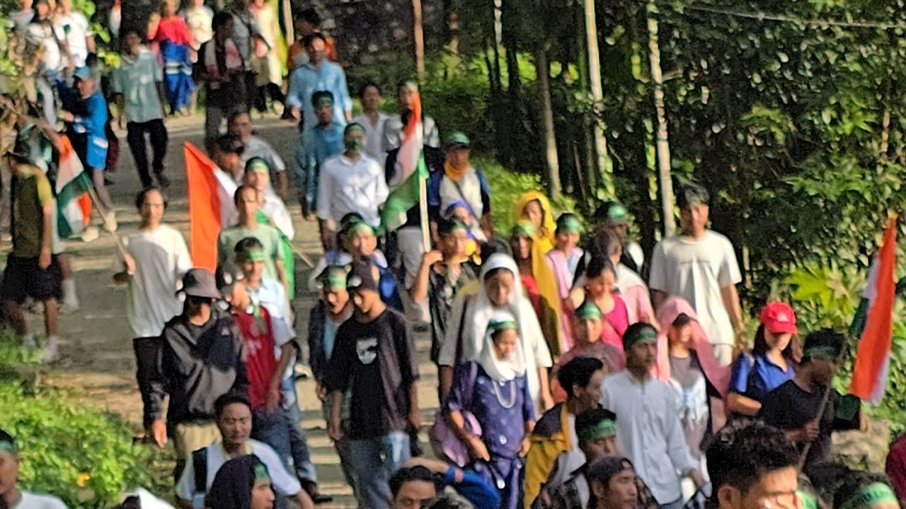 Er.Katon Moyong me Adi Tosuna takame torgul bosu laju emla kumdung🙏💪🙏💪🙏