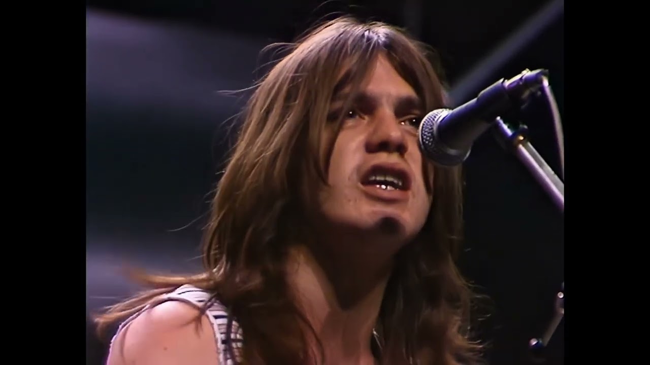 AC/DC - Jailbreak UK London Wimbledon July 13th 1976