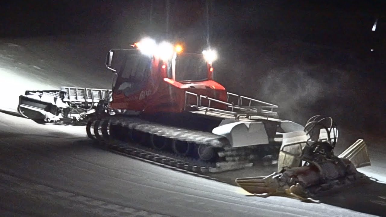 Pistenbully 600 Action in Livigno - Mercedes-Benz OM 460 LA Beautiful Sound