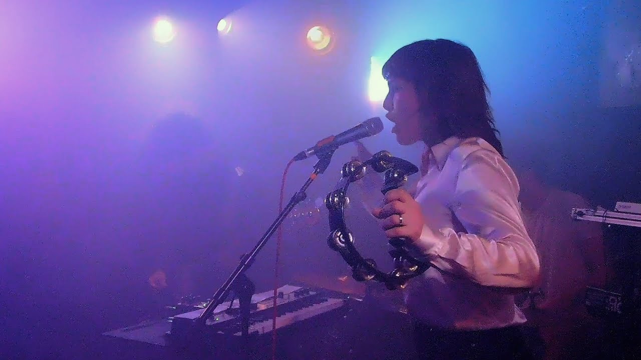 Gwenno - Eus Keus - Live