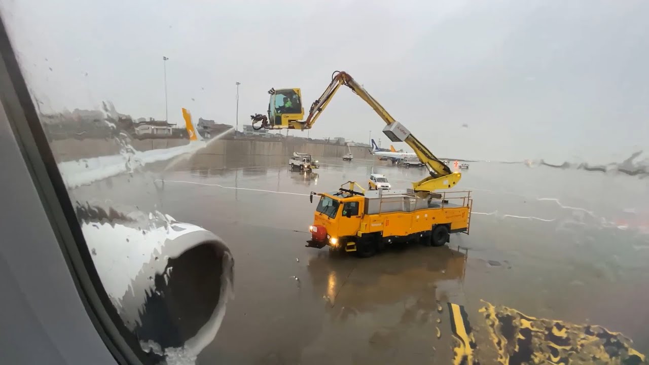 FLIGHT REPORT | SNOWY WEATHER |PEGASUS AIRLINES A320 NEO | SAW -ERC