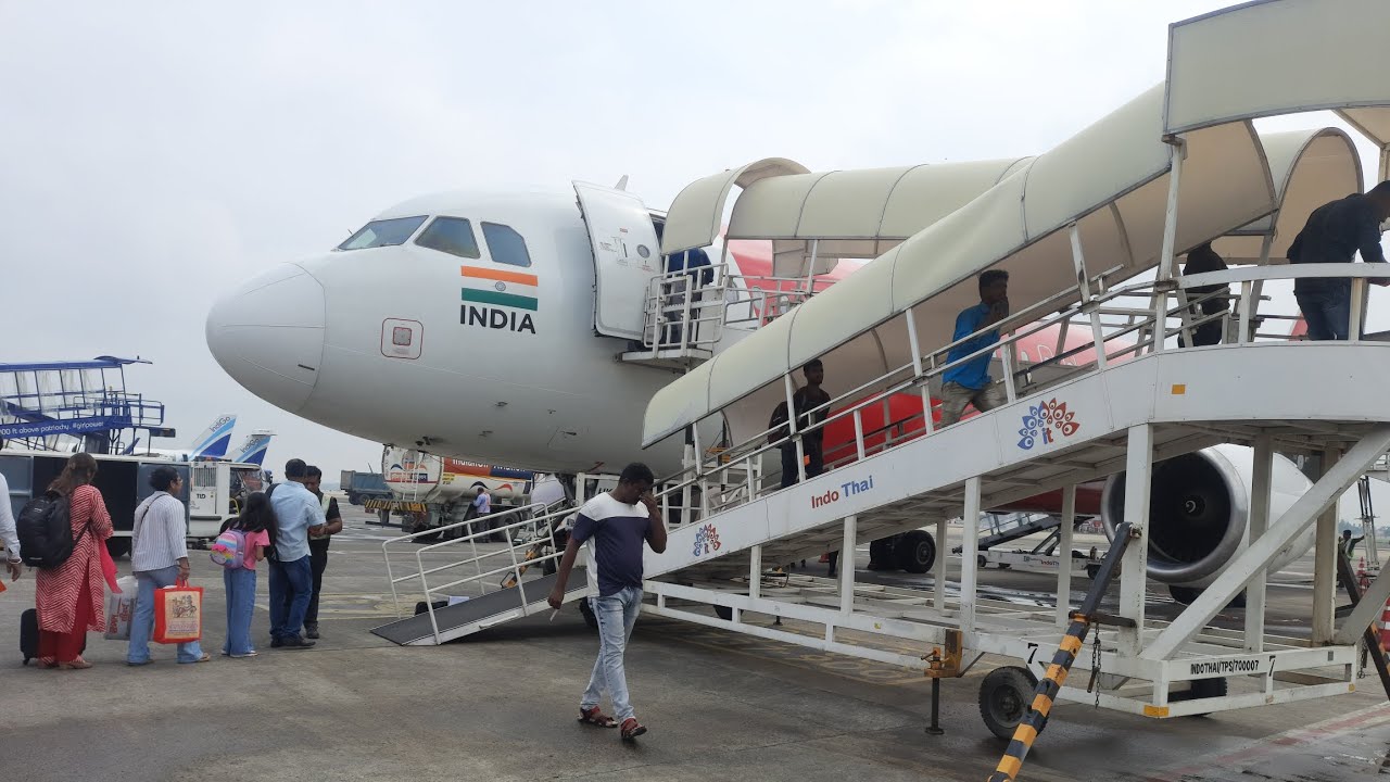Netaji Subhash Chandra Bose (CCU) Kolkata Airport | Bus To Flight Roadway