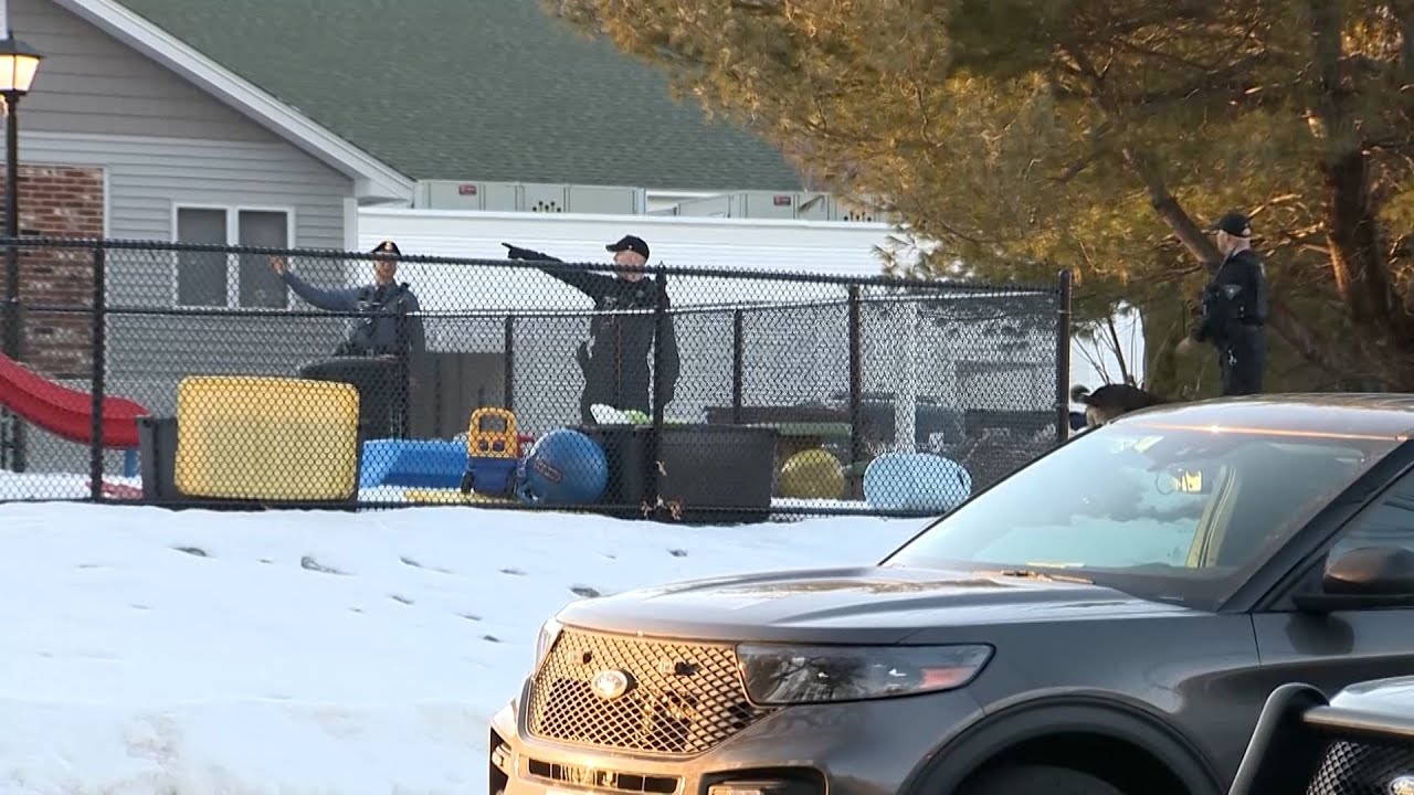 3 suspects in NH robbery arrested outside Mass. day care