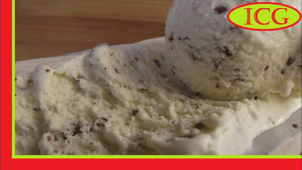 Helado de coco y chocolate