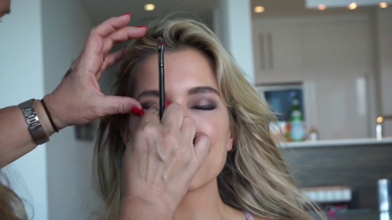 In my Make-up Chair: SYLVIE MEIS GLAM GLOW - CLOSE UP - styling for NYE 2017