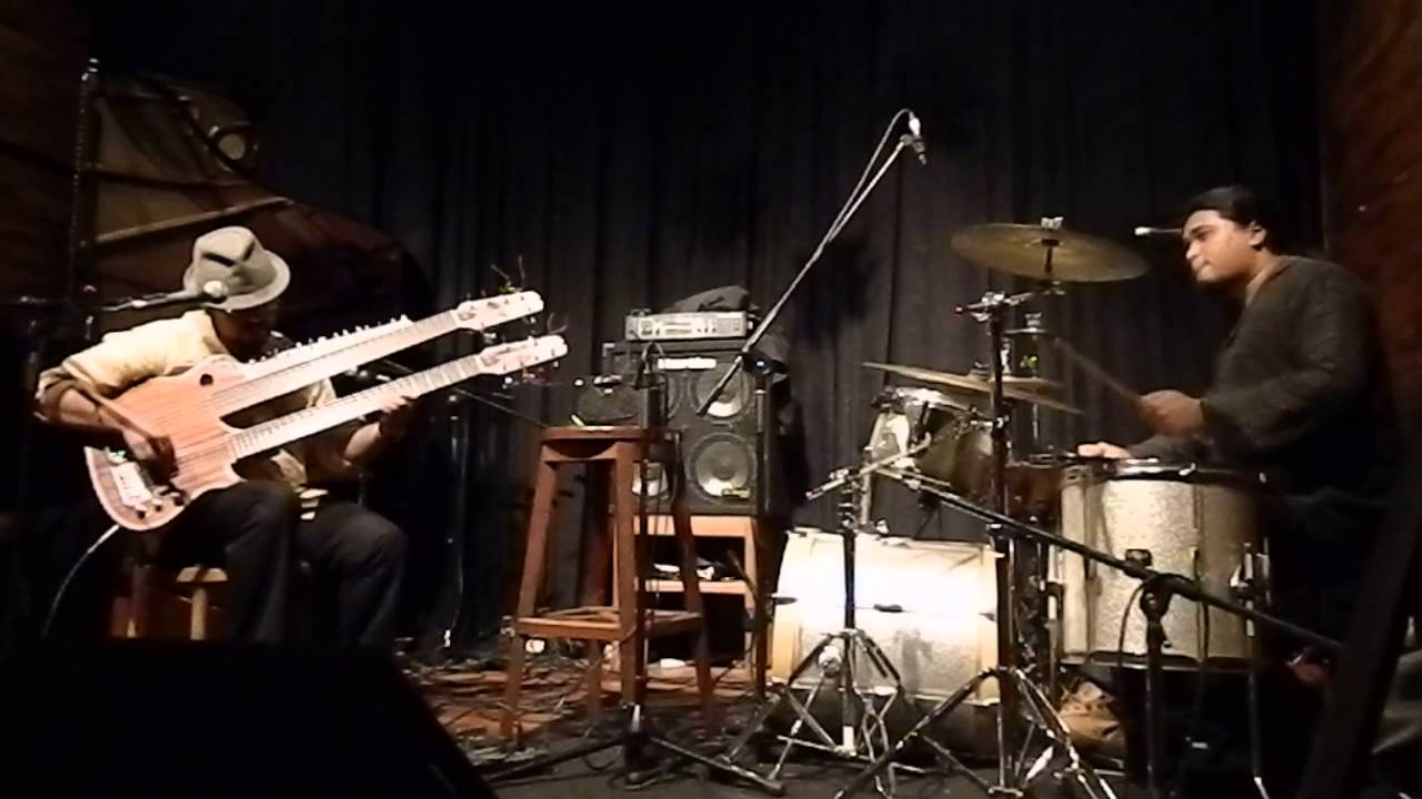 Mohona- live at STRINGS ATTACHED Festival 2014