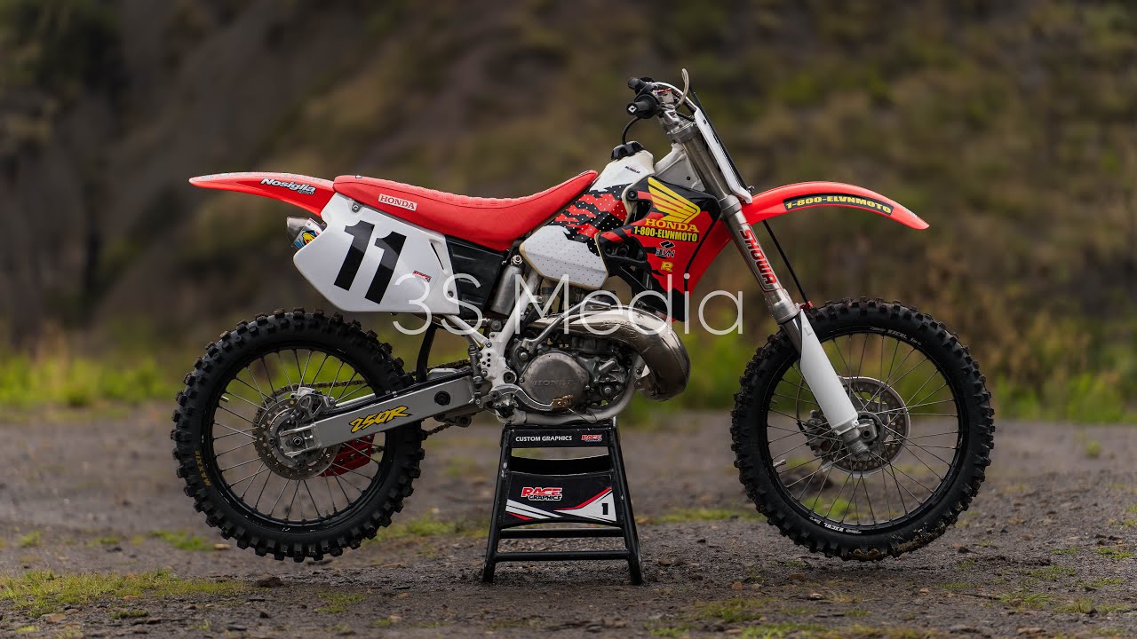 HONDA CR 250 2 TIEMPOS CON WALTER NOSIGLIA 11 - LVN THE 90´s