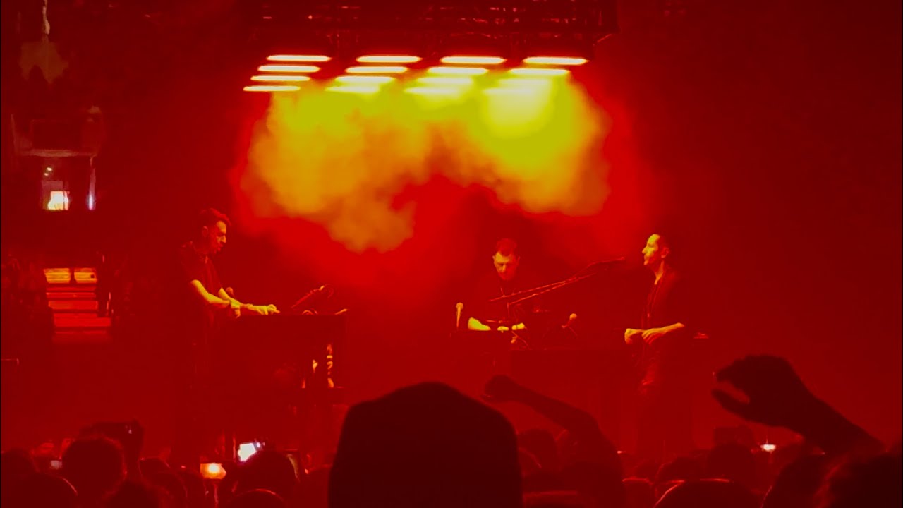 Nine Inch Nails: As Alive As You Need Me To Be [Live 4K] (Toronto, Canada - August 23, 2025)