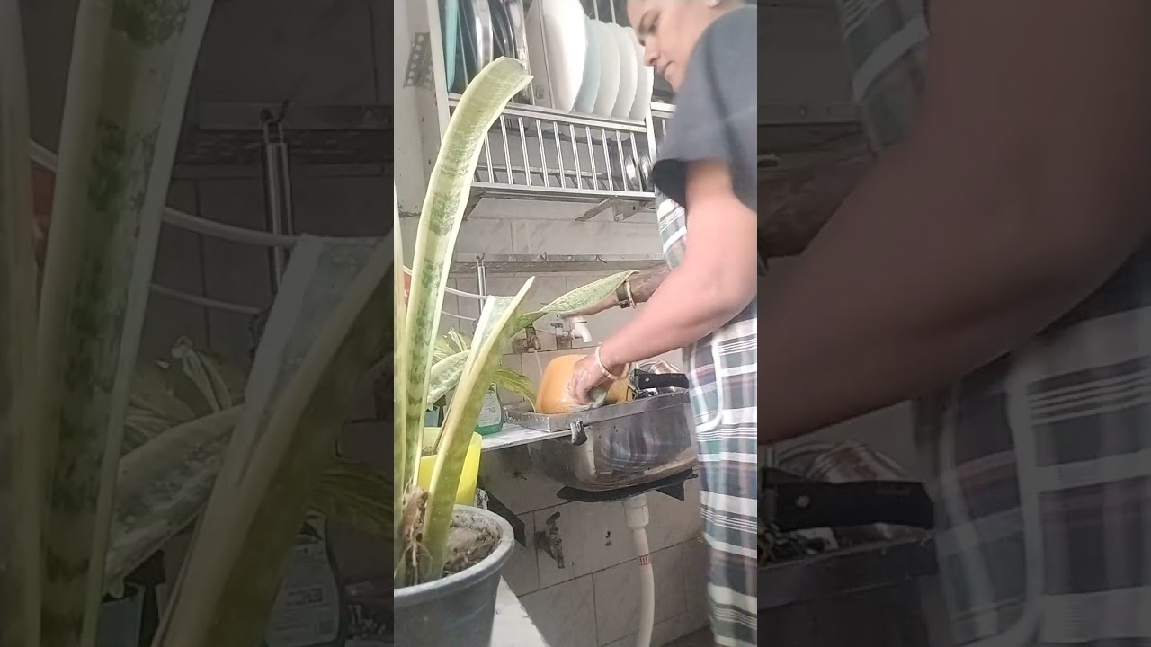 Bhaut sare bartan 😅#washingbartan #viral #gharkakaam #vlog #subscribe