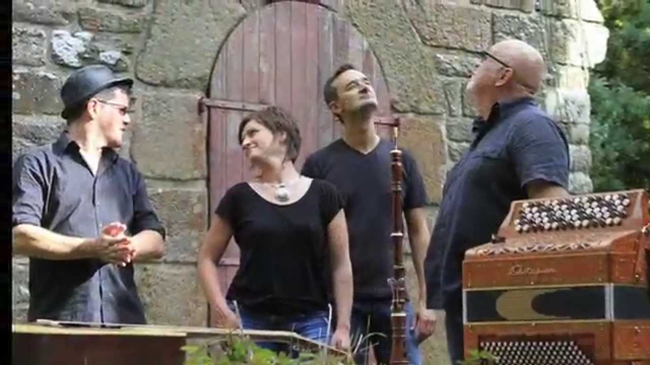 Skeud dans l'pré