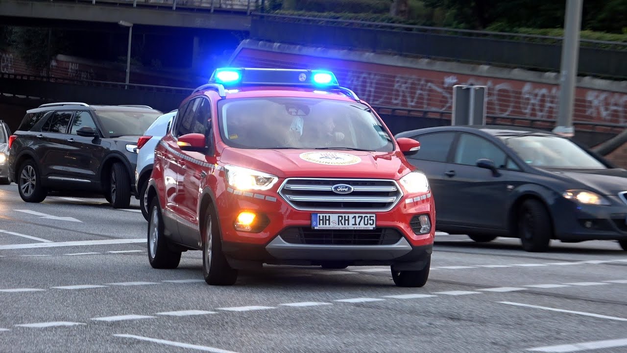 2 Einsatzfahrzeuge Rettungshundestaffel BRH Hamburg