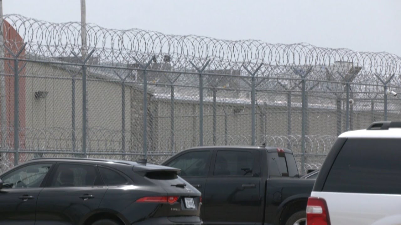 Private firm will continue to manage Fannin County Jail
