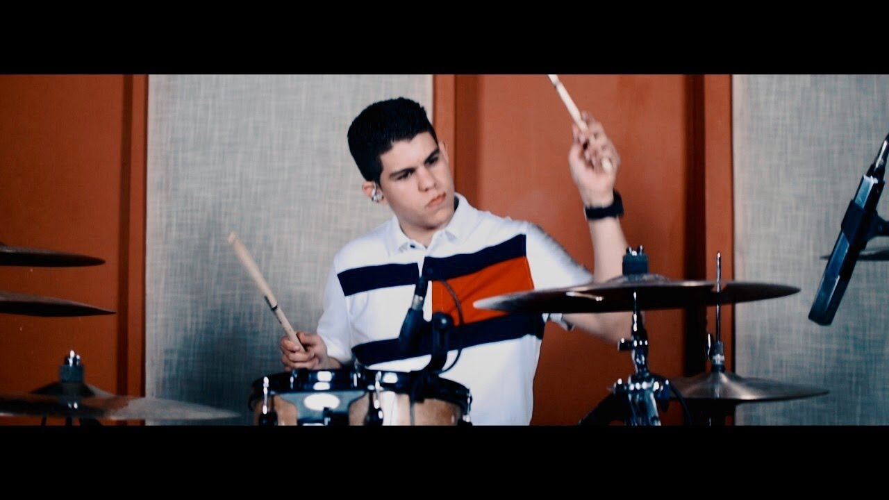 In Jesus Name - Israel Houghton (Drum Cover) Héctor García