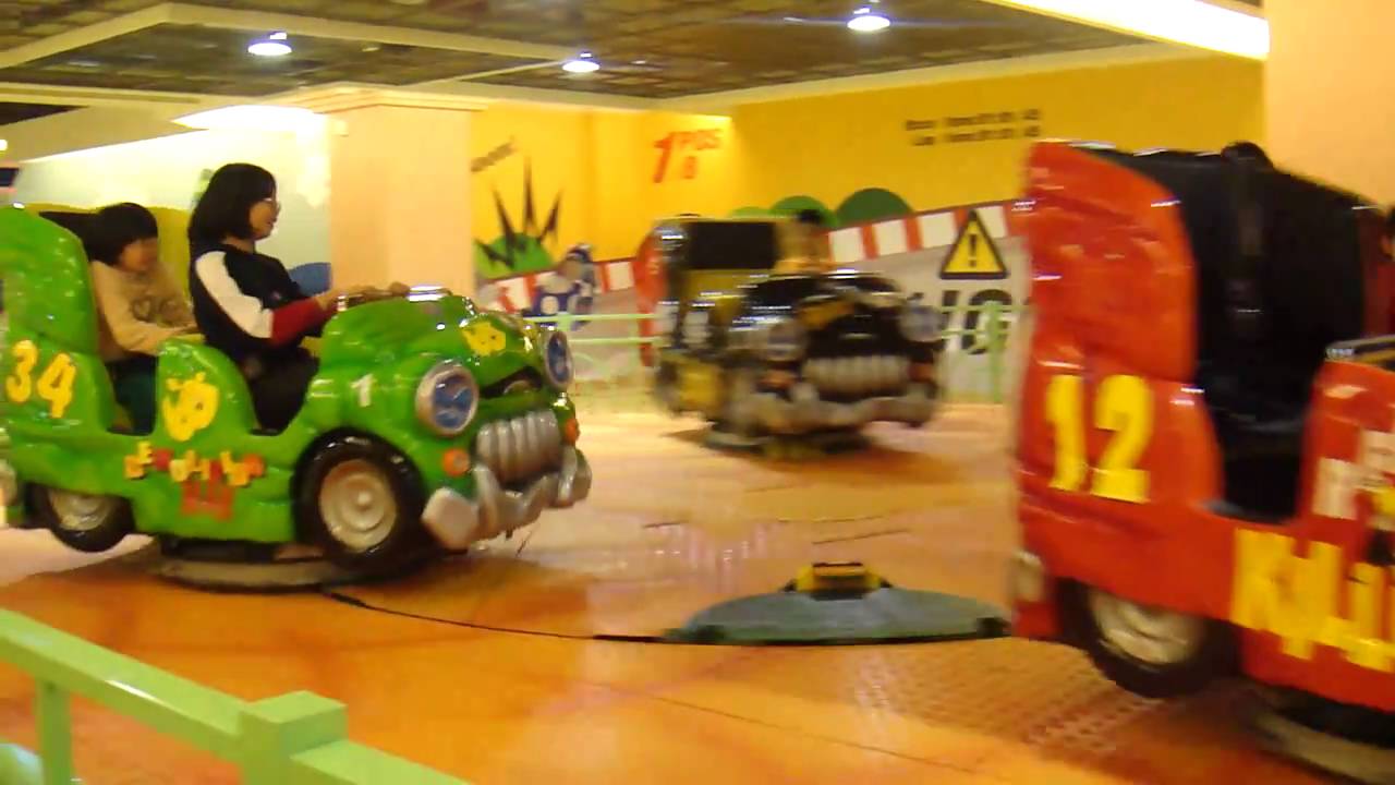 義大世界 - 炫風小賽車